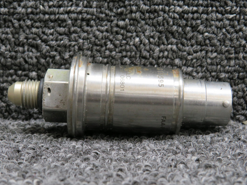 21C1-3-21 (Alt: 60B92400-10) Eaton Pressure Valve