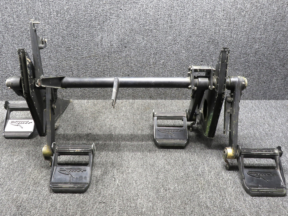 5565625-1 (USE: 6565132-1) Cessna 501 Rudder Pedal Assembly