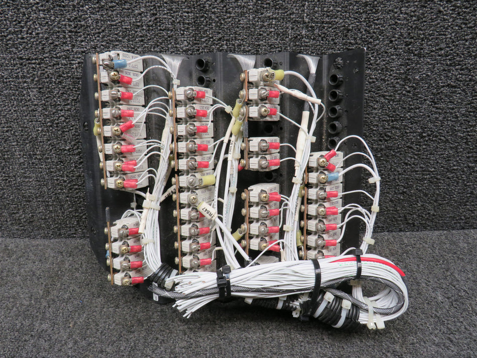 19321-001 Cirrus SR22 Circuit Breaker Panel Assembly with Reset Breakers