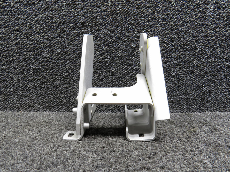 5542400-3 Cessna Nose Landing Gear Uplock Assembly