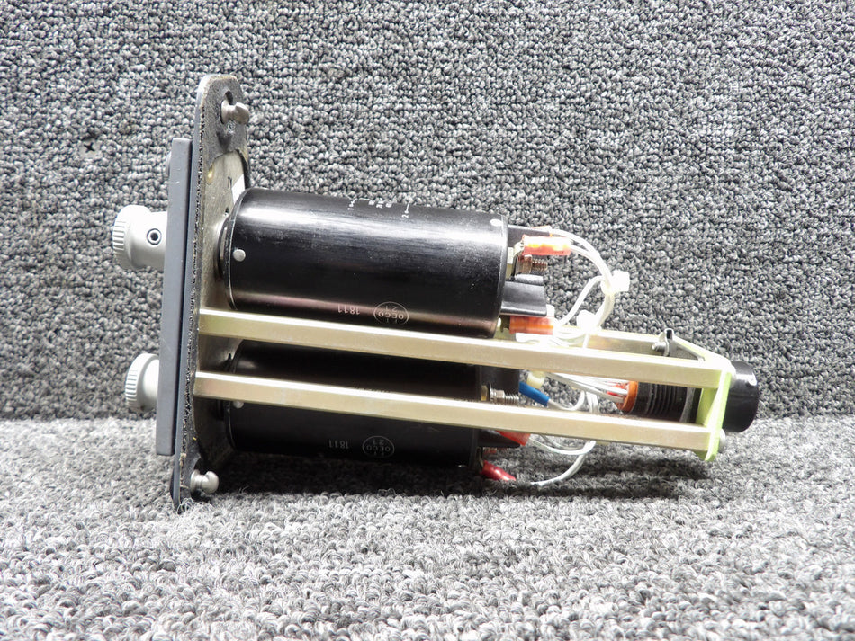 233A7201-103 (Alt: 233A7201-3) Boeing 737-800 Map Light Control Module