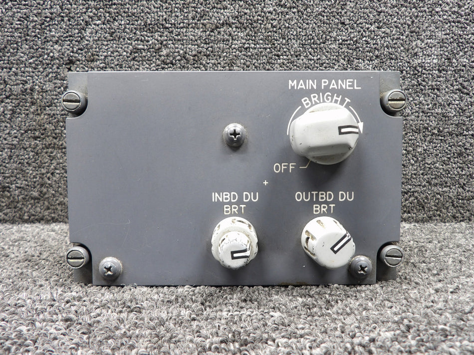233A2228-1 (Alt: 233A2228-101) Boeing 737-800 Main Lighting Panel