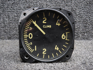AN5825-7 (Alt: 1648-6U-A6-1) Bendix Rate of Climb Indicator