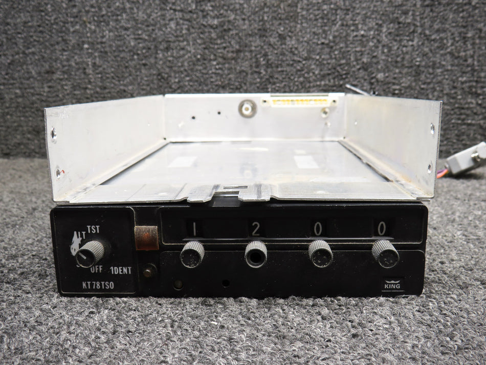 066-1034-02 King Radio KT-78 Transponder Radio with Mods (Volts: 14, Core)