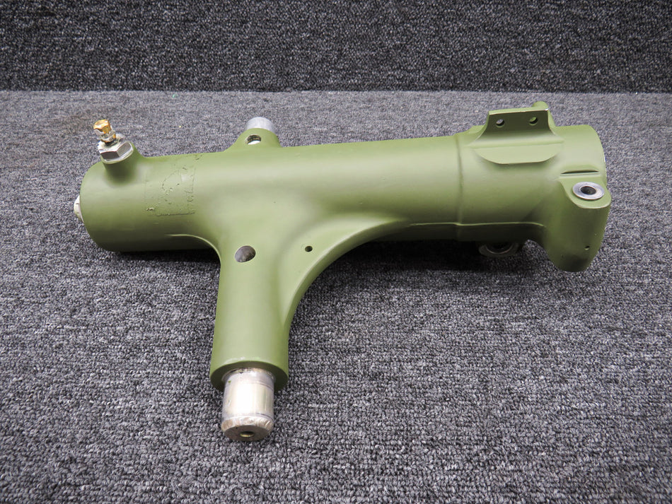 67926-012 Piper PA28R-200 Main Landing Gear Trunnion LH with 8130-3 & PAI-PT-1