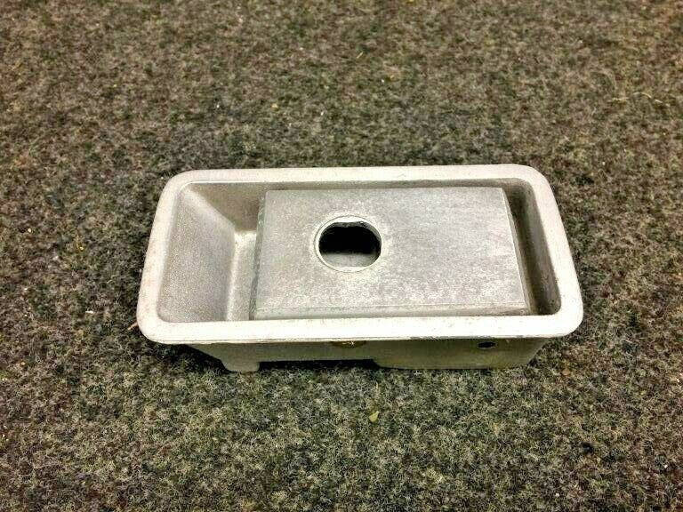 40142-9 Rockwell 112TC Handle Assy Exterior LH BAS Part Sales | Airplane Parts