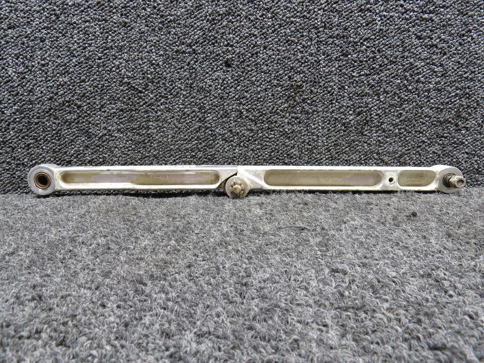 78677-000 (Cast: 95848 & 95847) Piper PA34 Nose Gear Drag Link Assembly