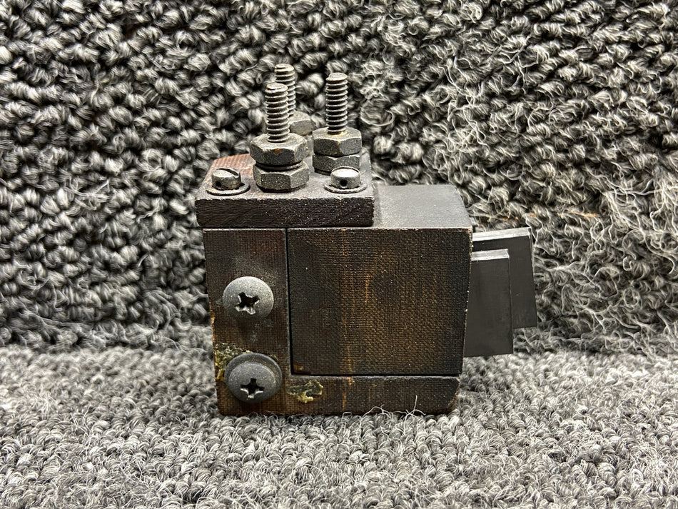 3E2151 Beechcraft B60 Propeller Brush Block Assembly