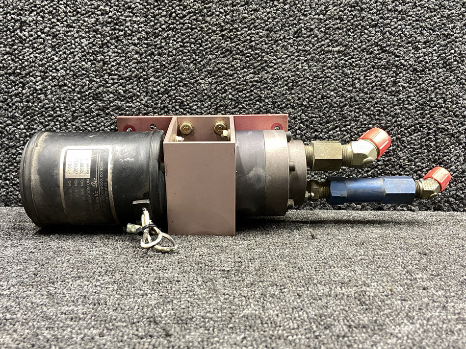 720403-12 Lycoming TIO-541-E1C4 Oilamatic 4100A Hydraulic Backup Pump w Mount