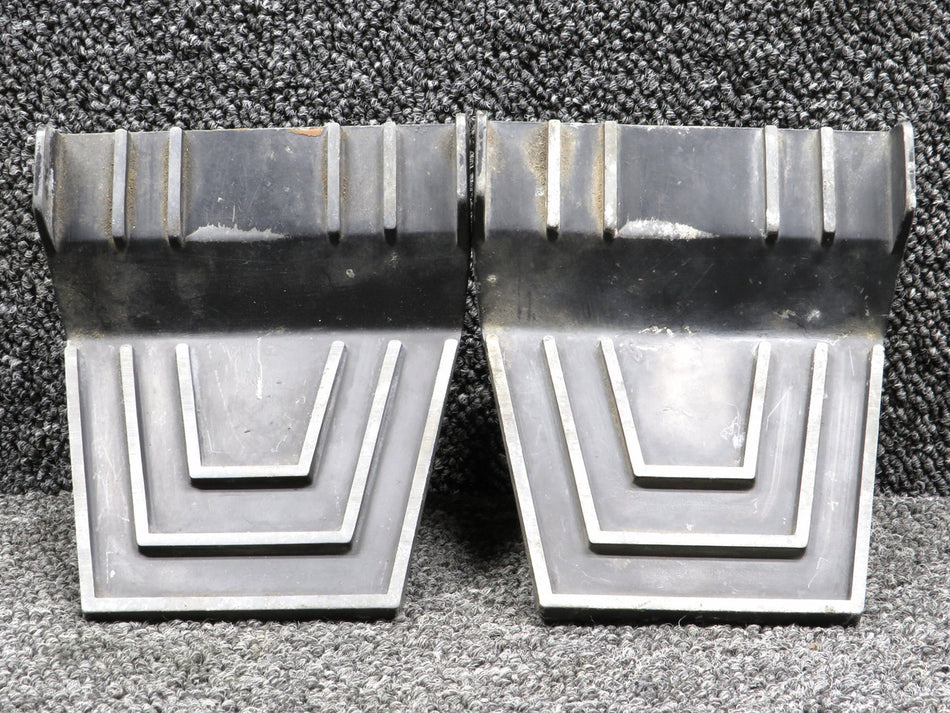 1460320-495 Cessna Co-Pilot Rudder Pedal Set