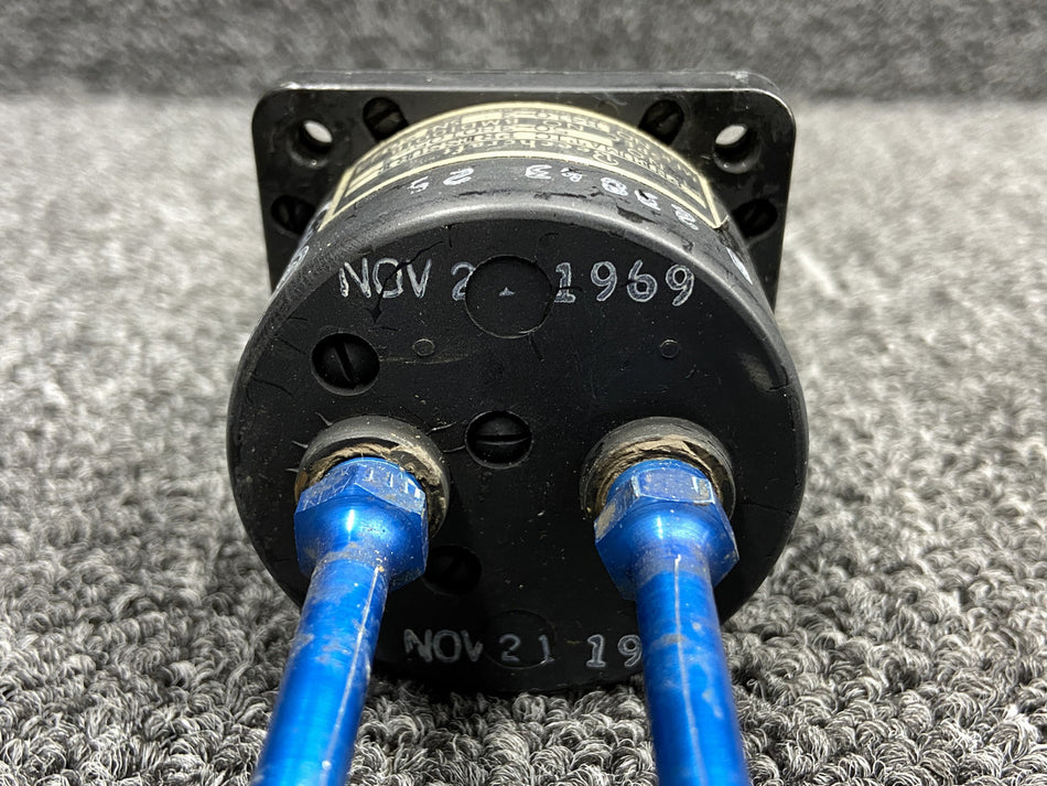 B410-3 (Alt: 50-380105-3) Aircraft Inst & Development Pneumatic Pressure Gauge