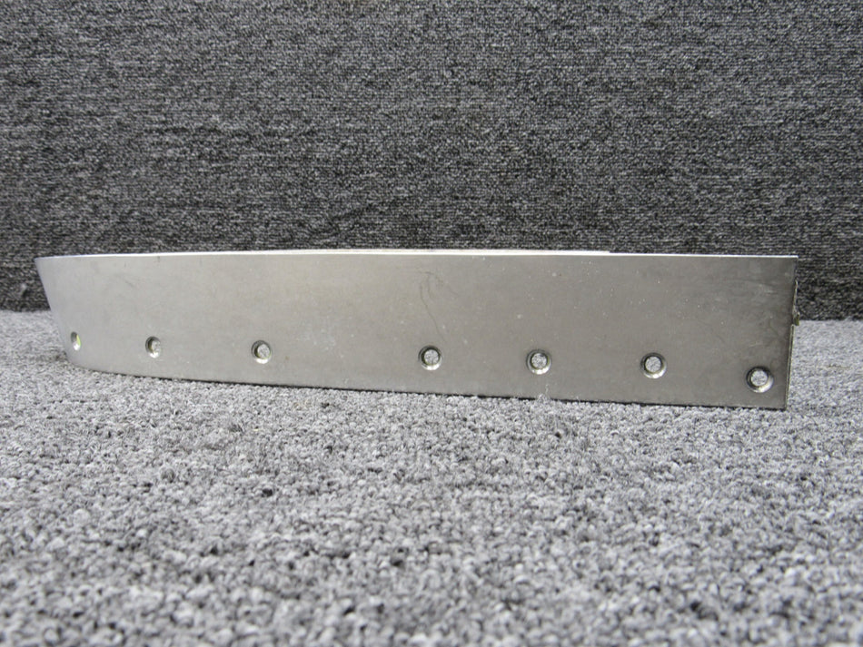 186A3002-901 Boeing 737-800 Retainer with Revision