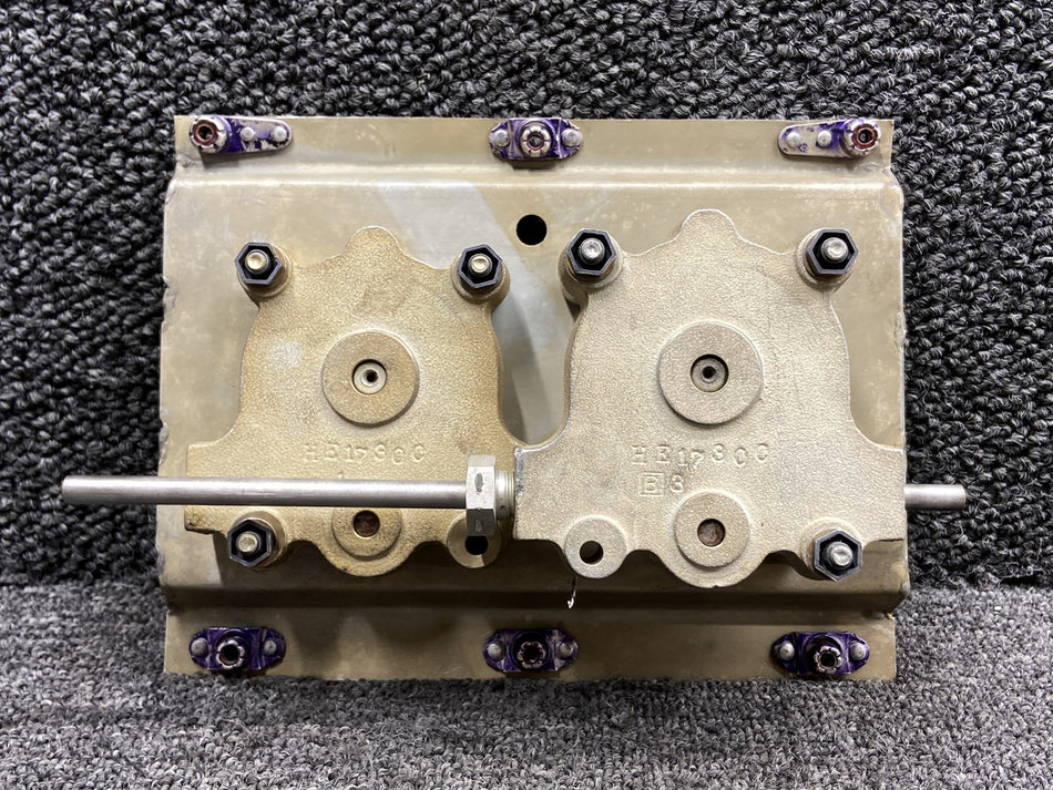 HE7001-7, HE7001-5 Janitrol Fuel Selector Valve Assembly Set with Panel