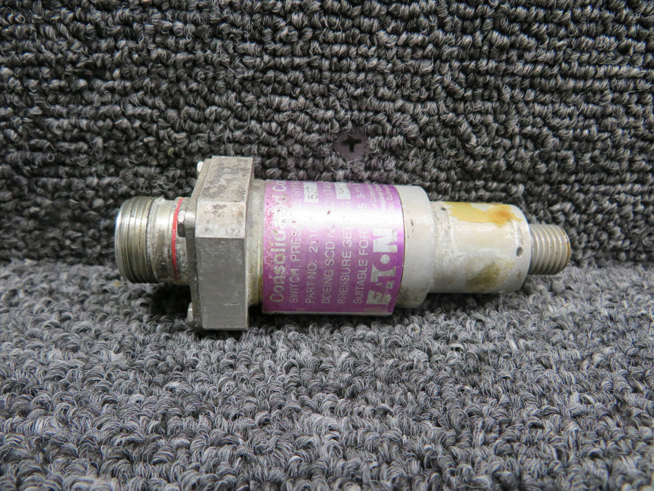 211C223-527 (Alt: S271T452-17) Eaton Hydraulic Pressure Switch