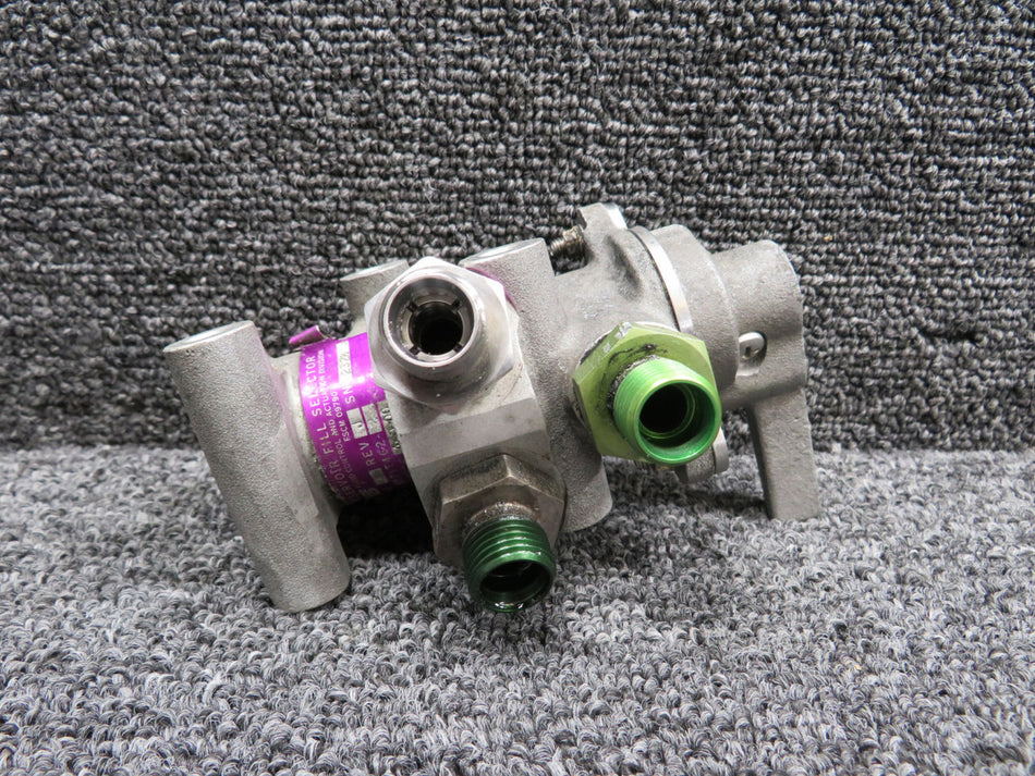 80810-1 (Alt: S271T462-2) Vickers Reservoir Fill Selector Valve