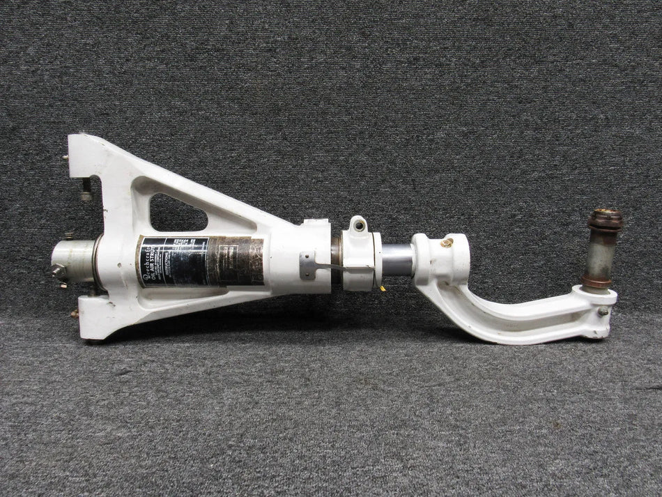 96-820000-605 Beech 58 Nose Landing Gear Strut Assy (Incomplete)