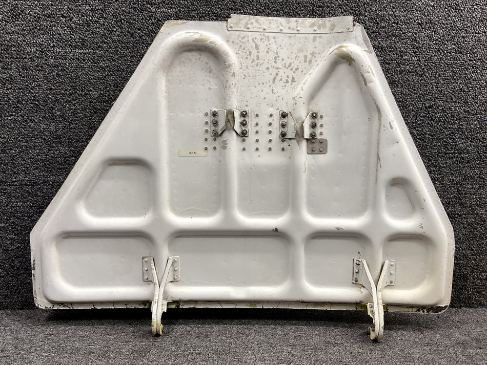 35-815055-205 Beechcraft B60 Outboard Main Gear Door Assembly RH