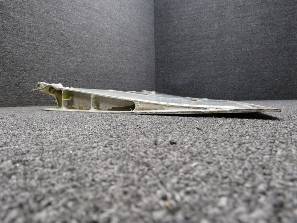 113A4100-2 Boeing 737-800 Spoiler Assembly RH