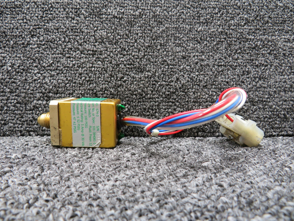674-3 (Alt: 101-384081-3) Vep Pressure Switch (Voltage: 30, Amps: 5)