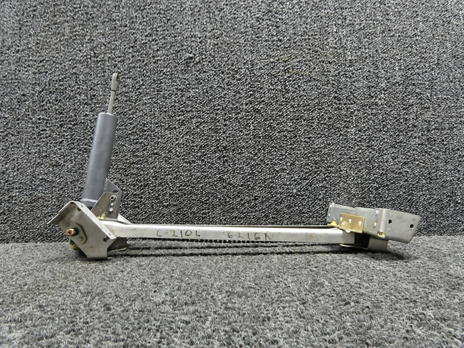 1261466-1 Cessna 210L Rudder Trim Gearbox Assembly (Less Wheel)
