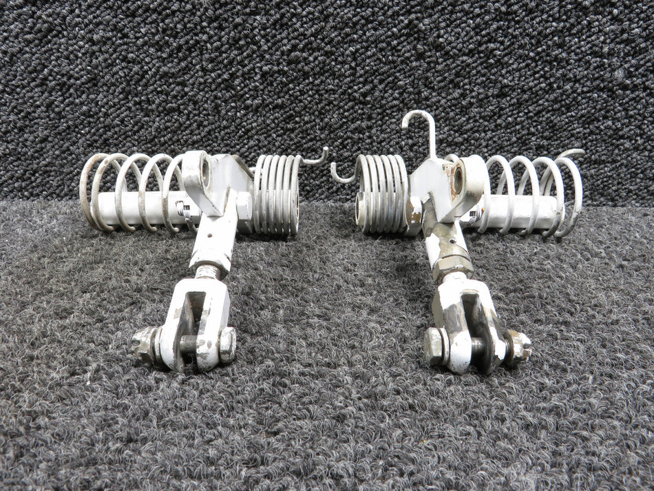 101-810019-7 Beechcraft KA-200 MLG Door Actuator Link Assembly Set LH & RH