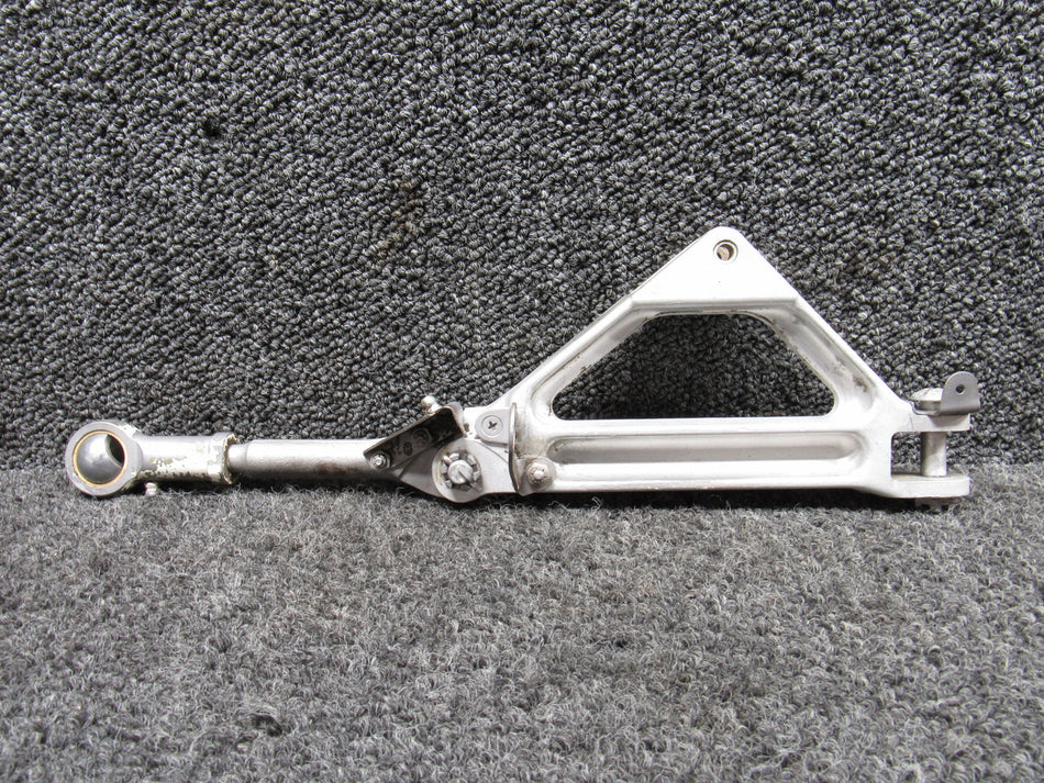 20767-000 Piper PA24-180 Main Gear Upper Side Brace Link Assembly