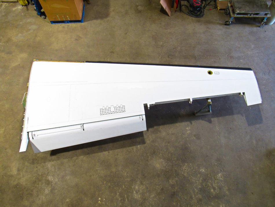5520000-18 Cessna 501 Wing Assembly RH With Flap and Landing Gear