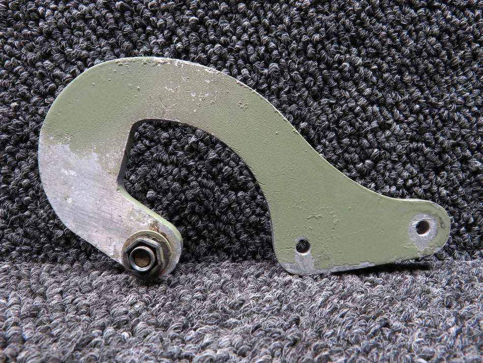 50-910275-445 Beech KA90 Nacelle Hinge Forward RH