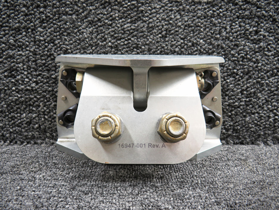 16940-001, 16947-001 Cirrus SR22 Main Landing Gear Upper Attachment Assembly
