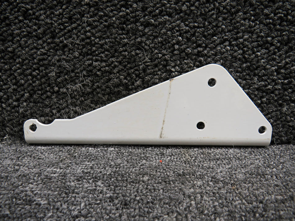 29200-001 Cirrus SR22 Exhaust Hangar Bracket LH