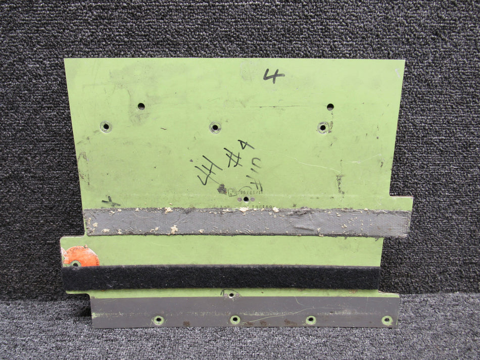 2611561-58 LearJet 31A Floorboard LH