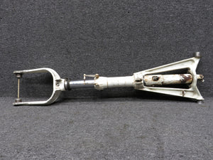 5842000-214 Cessna 402B Nose Gear Strut Assembly with Trunnion & Fork Piston