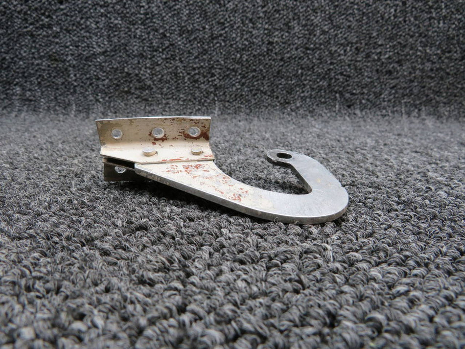 17765-000 Piper PA23-250 Hinge Cover Main Gear Aft (JC)