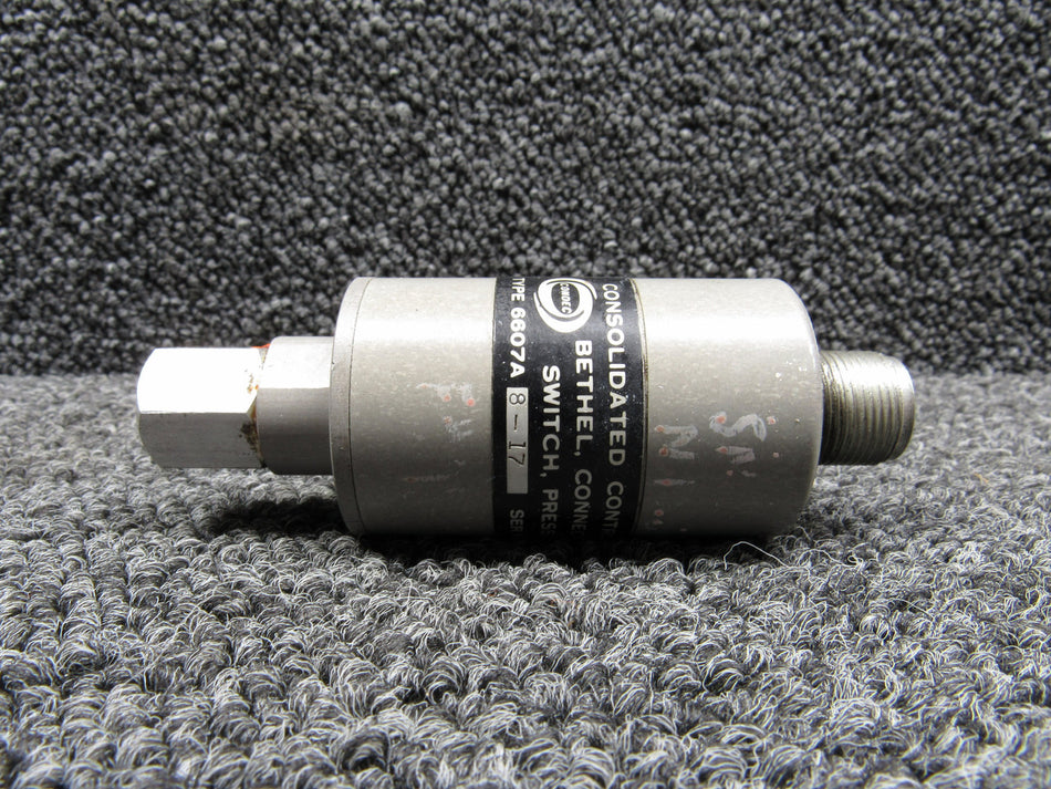 6607A-8-17 Consolidated Controls Corp. Pressure Switch