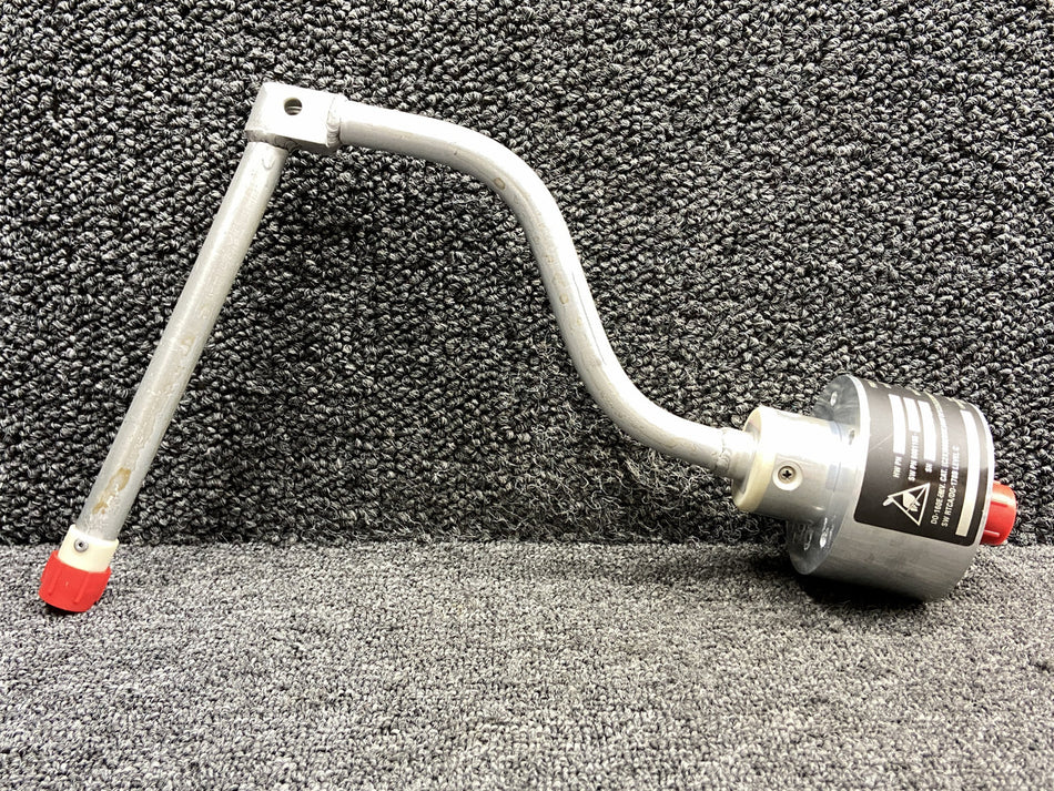 76-207-5 (Alt: 9001185-1D) Vibro-Meter Fuel Level Transmitter RH w Mods (28V)