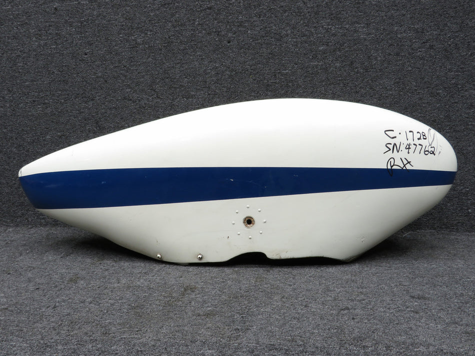 0742410-16 Cessna 172B Main Gear Wheel Fairing Assembly RH