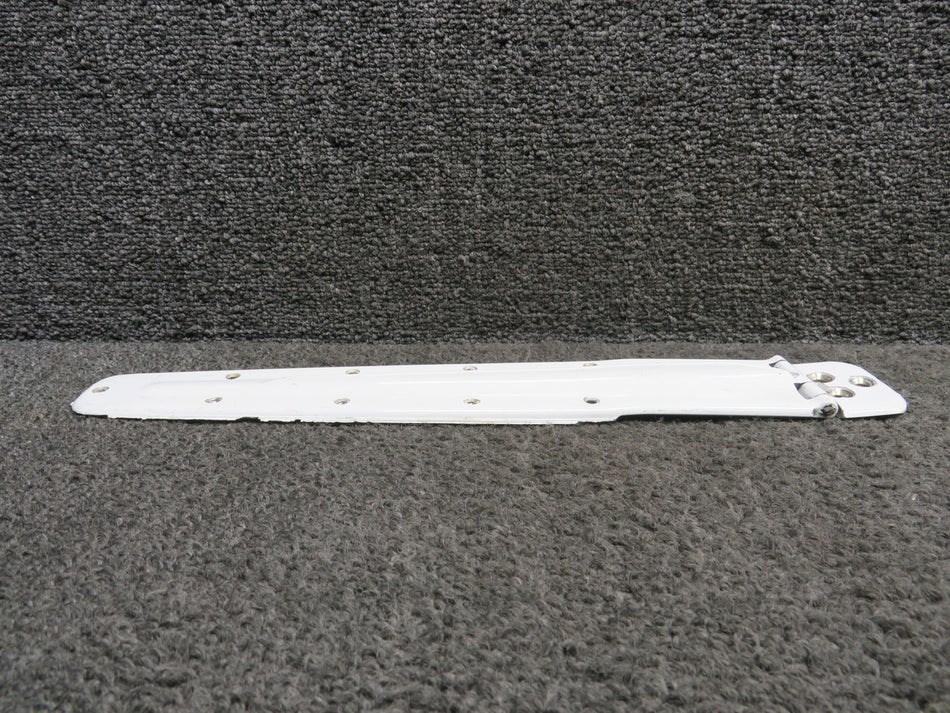 0711037-15, 0711037-17 Cessna Upper Cabin Door Hinge Assembly