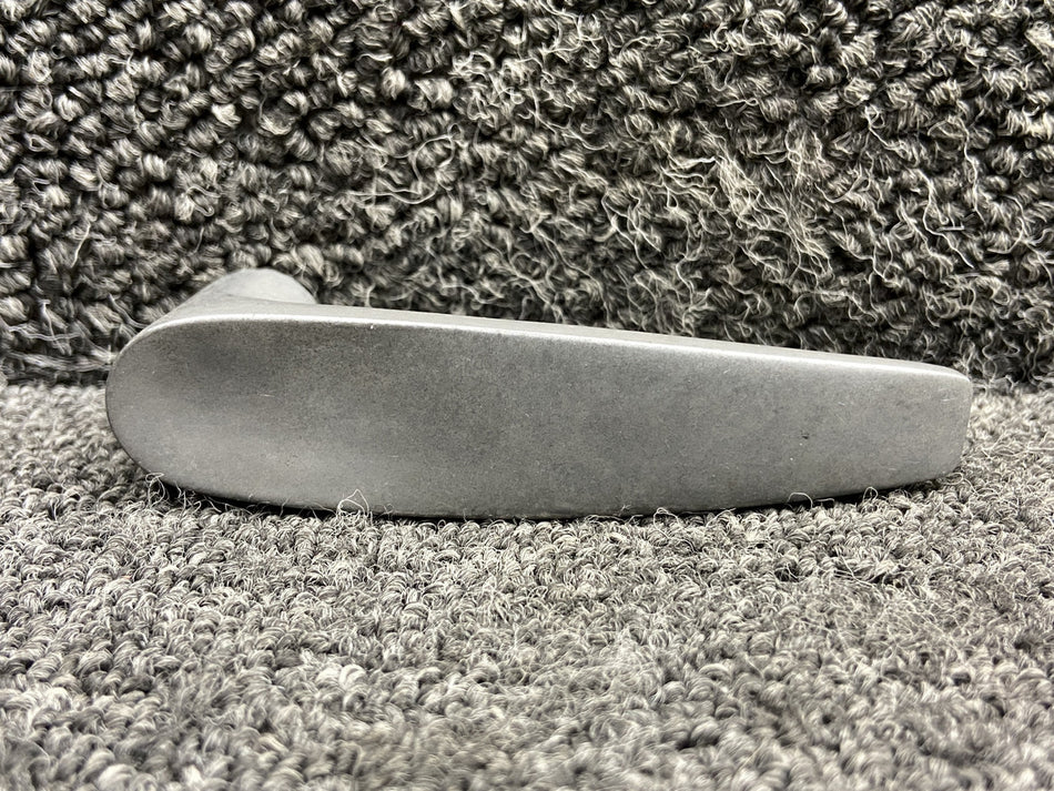 AR134-T1 Cessna 206 Series Outer Forward Cargo Door Handle