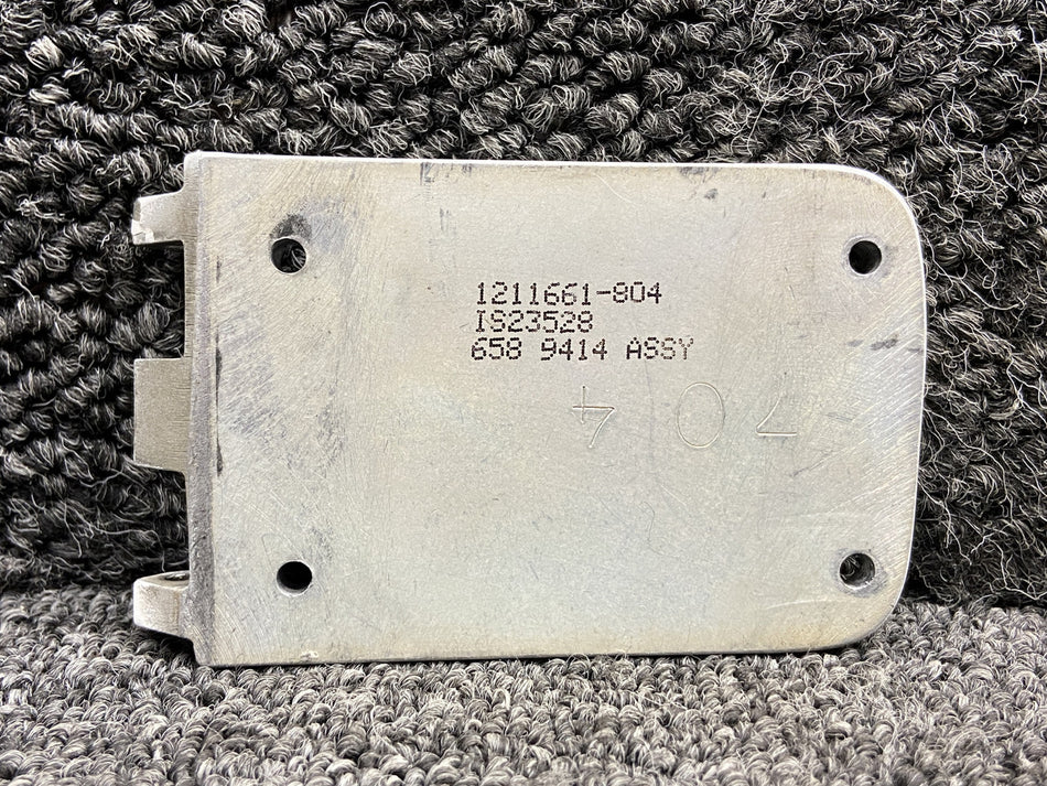 1211661-4 Cessna T206H Upper Aft, Forward Cargo Door Hinge