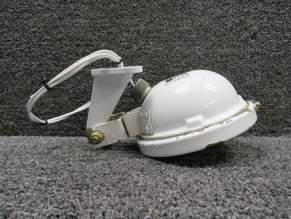 MS27432-1 Soderberg S1005 Nose Gear Taxi Light Assembly LH