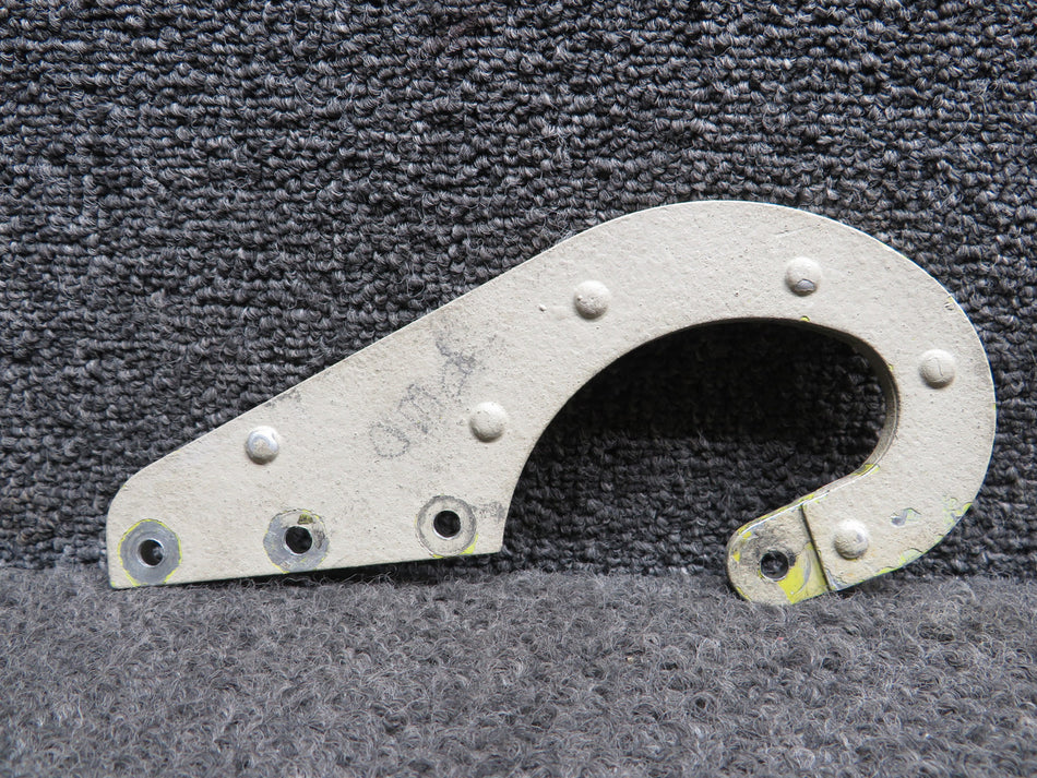 30640-000 Piper PA23-250 Baggage Door Hinge Attachment Bracket