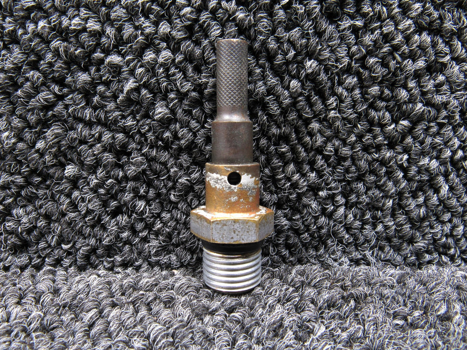 50BSH9 Cessna 421B Fuel Pump Drain Valve