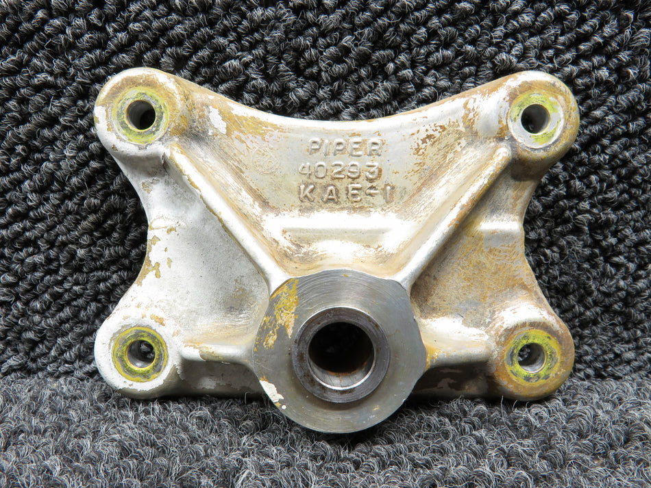 40294-000 (Cast: 40293) Piper PA-31-310 Main Landing Gear Side Brace Fitting Aft