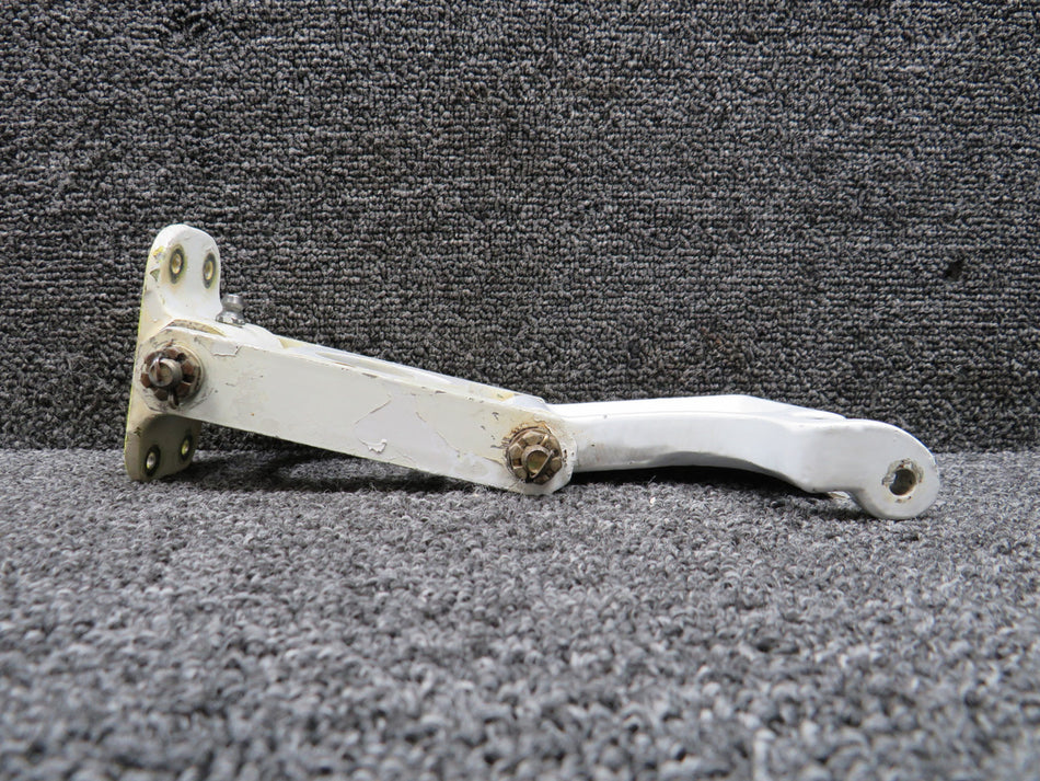 101-820014-1 Beechcraft King Air 200 Nose Gear Steering Idler Link Assembly