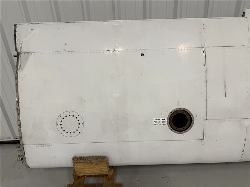 0720601-211 Cessna 182M Wing Structure Assembly Left Hand (Damaged)