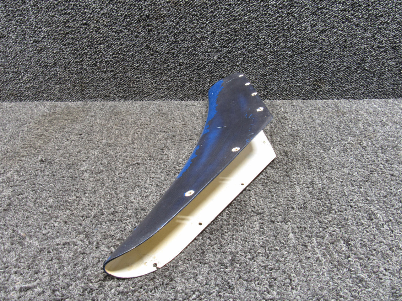 28-17 Cessna Dorsal Fin Fairing – BAS Part Sales