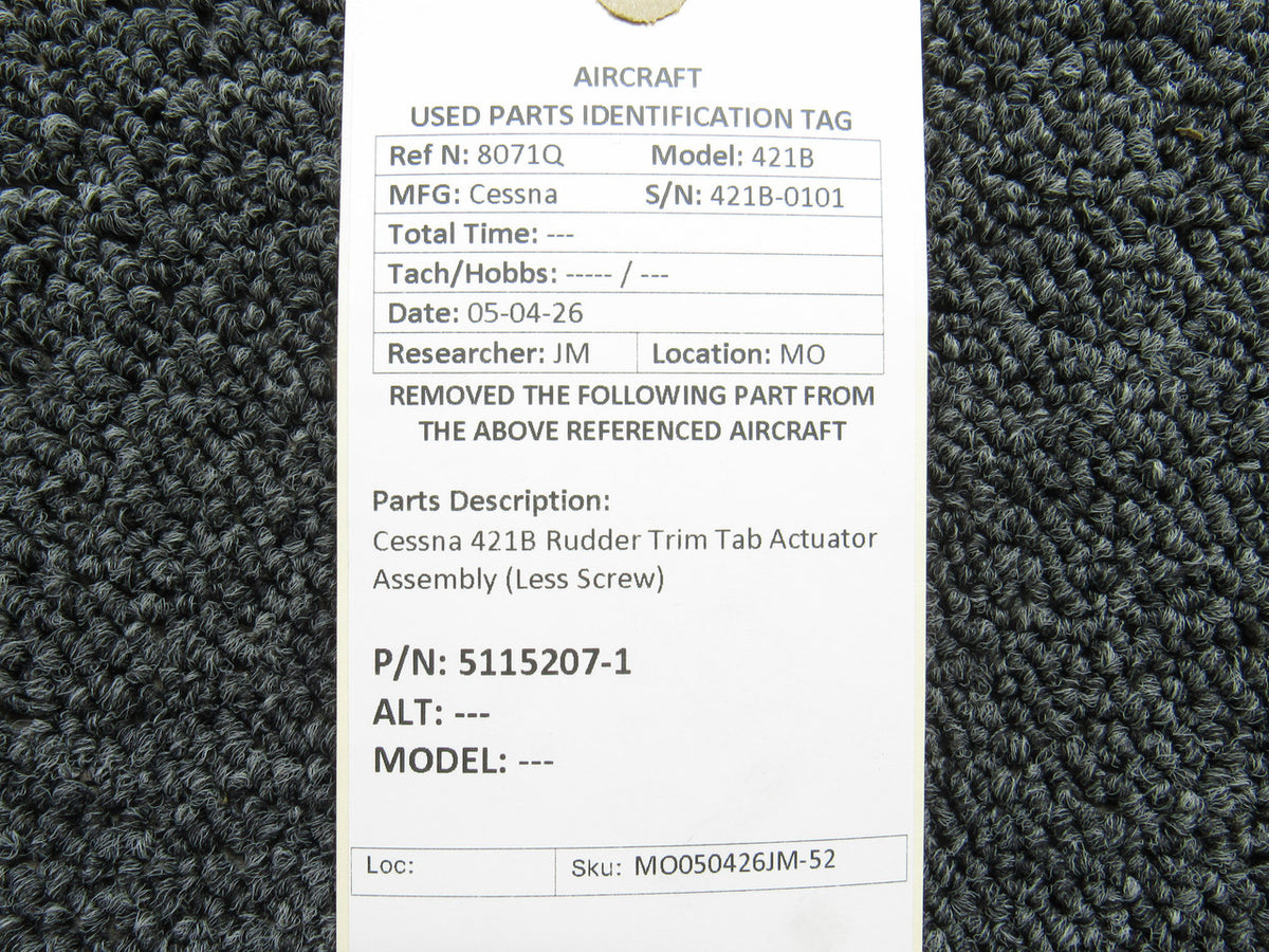MO050426JM-52AS