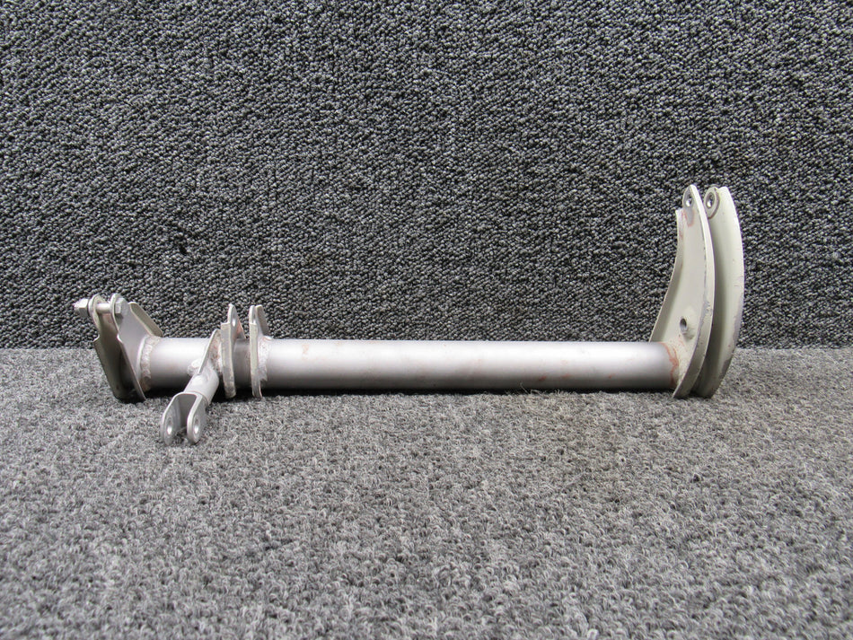 0843510-15 Cessna 310C Main Landing Gear Torque Tube Assembly LH w Fork Bolt
