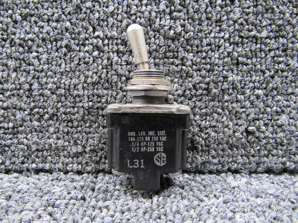 1TL1-8 (Alt: MS24523-26) Micro Switch Toggle Switch
