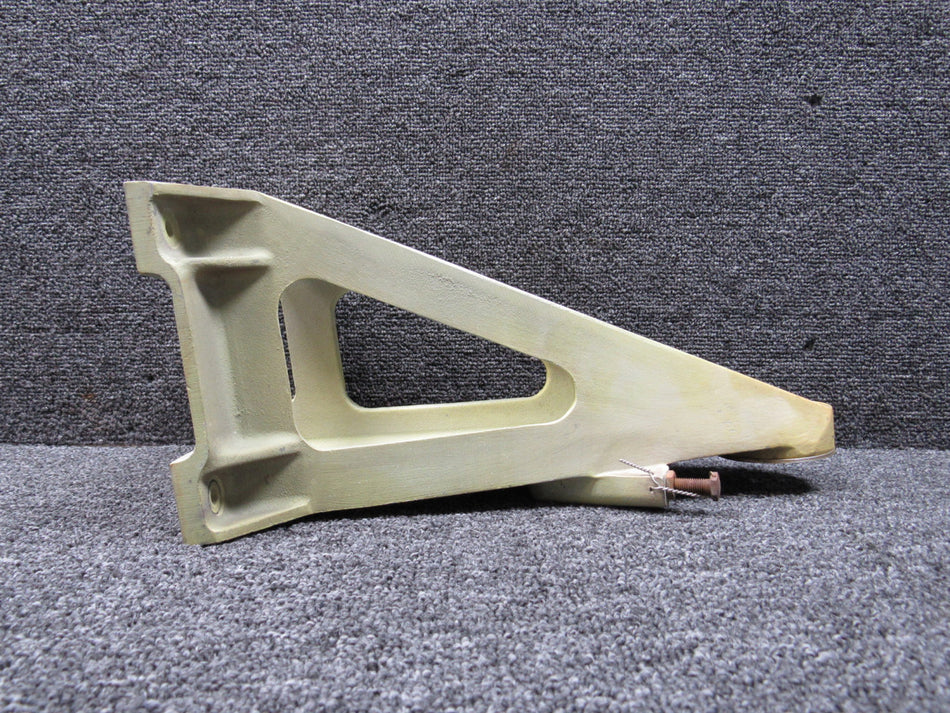 101-524063-3 Beechcraft King Air 200 Rudder Lower Hinge Assembly
